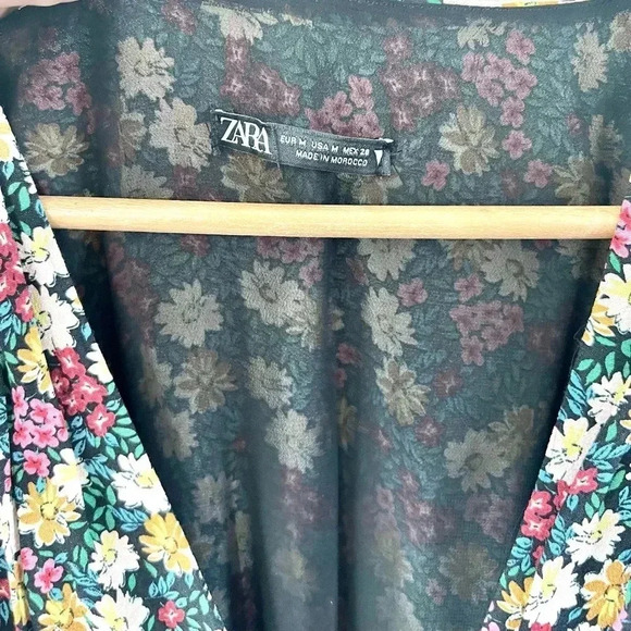 Zara Ditsy‎ Floral Shoulder Pad Full Button Front Mini Dress Size Medium - Picture 5 of 11